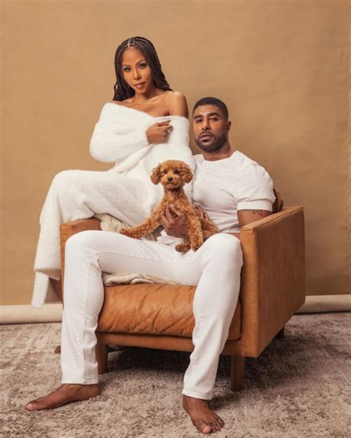 Ezekiel Elliott’s Net Worth, Age, Height, Weight, Girlfriend, Dating, Bio-Wiki