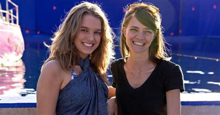 Kate Watson Age: 10 Facts on Psycho BFF Actress