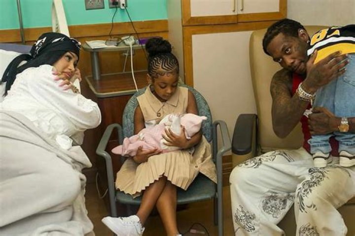 Who Is Dalilah Muhammad Husband? Everything On Her Kids And Parents
